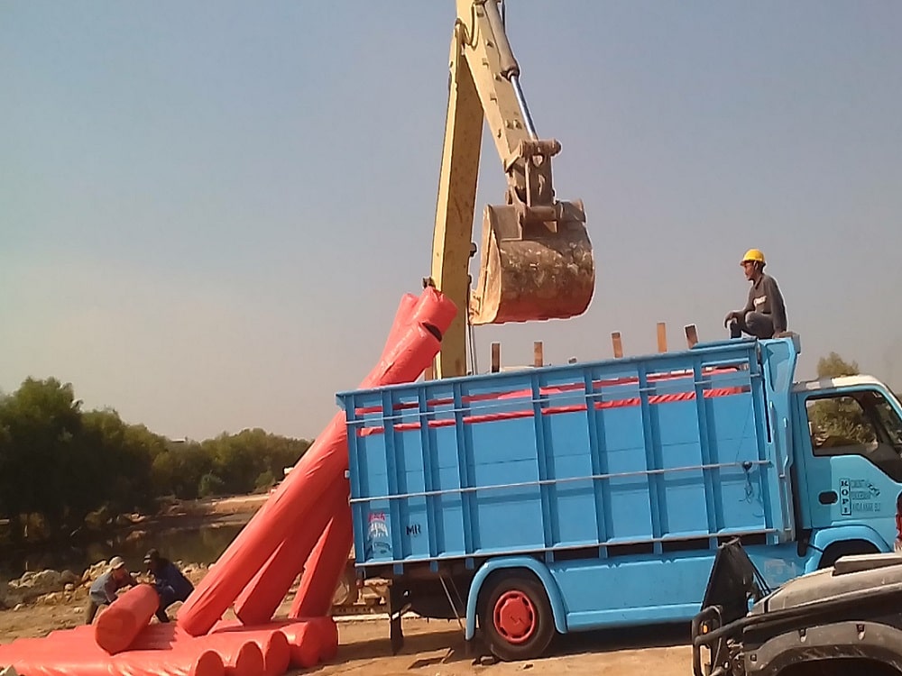 pengiriman geotextile woven 300 gr ke gresik